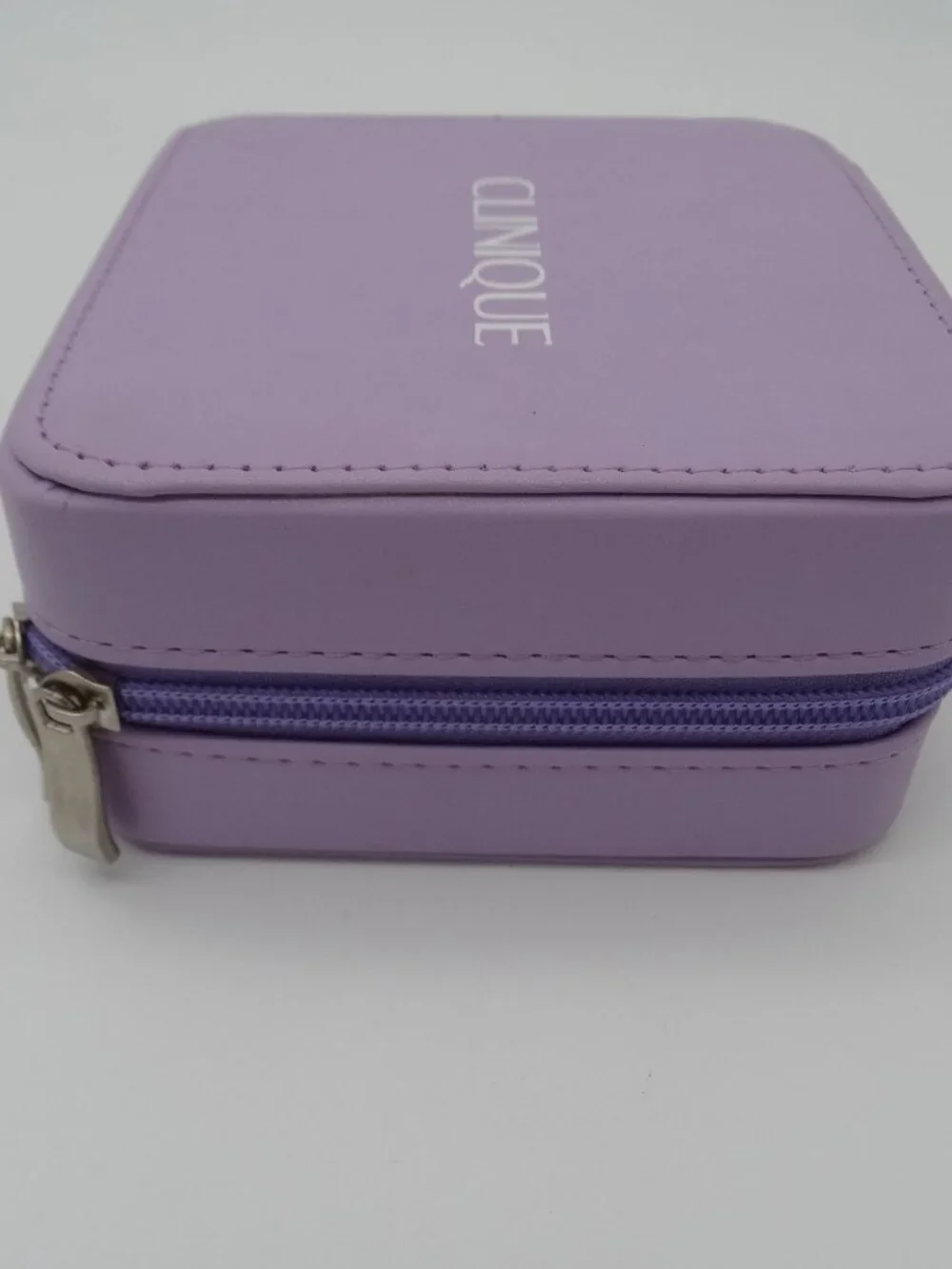 Clinique Lavender Travel Jewelry Zip Around Fabric Lined Square Case